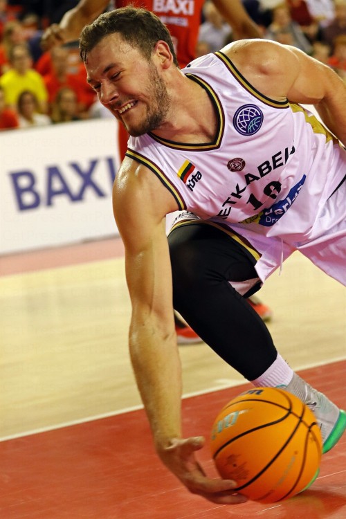 baxi-manresa-76---70-lietkabelis_48949727492_o.jpg
