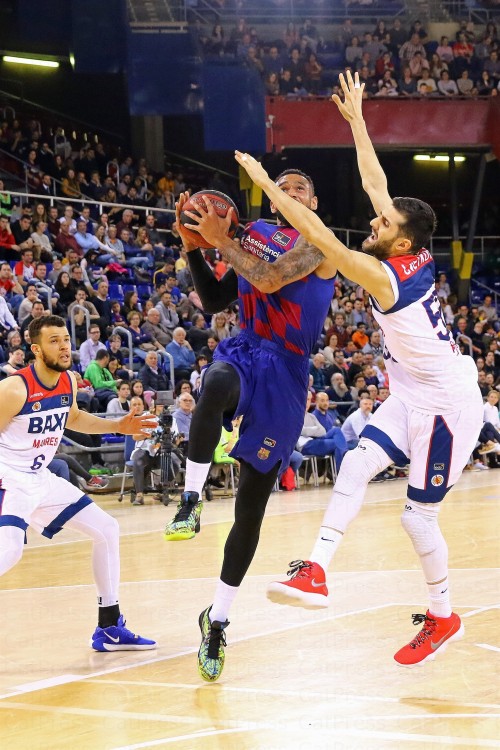fc barcelona 86 74 baxi manresa 49605079133 o
