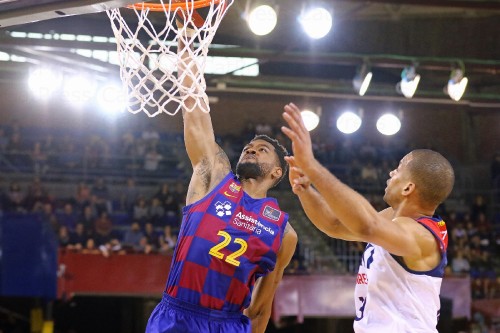 fc barcelona 86 74 baxi manresa 49605080163 o