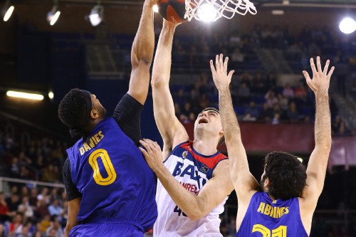 fc barcelona 86 74 baxi manresa 49605080398 o