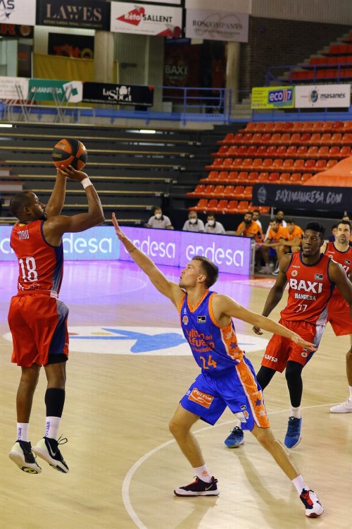 manresa 74 82 valencia 50395496127 o