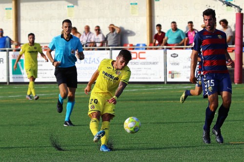 ue-llagostera-0---villareal-b-3_48736166861_o.jpg